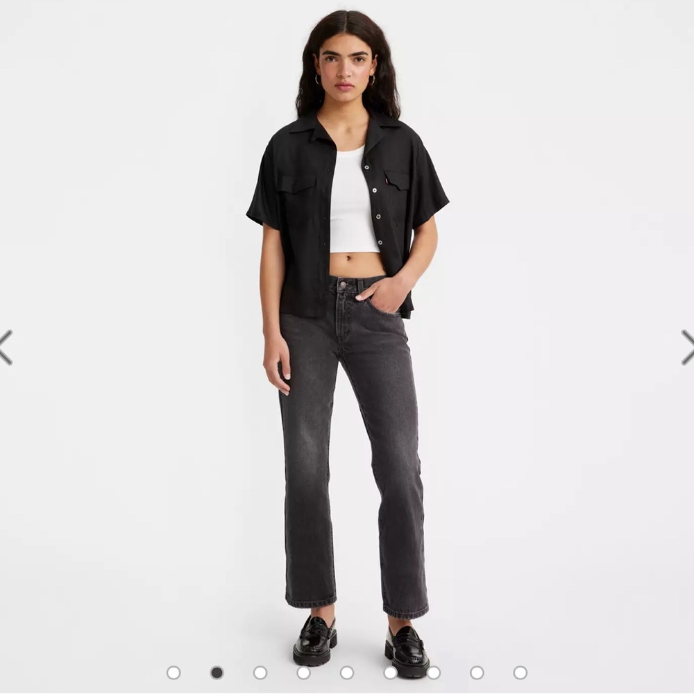 NWT Levi’s Premium Middy Ankle Bootcut Jeans size 31x29 - Black